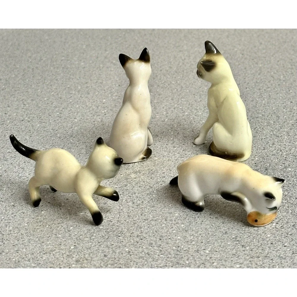 Vintage Hagen-Renaker Siamese Cat Figurines Family Kittens Set of 7